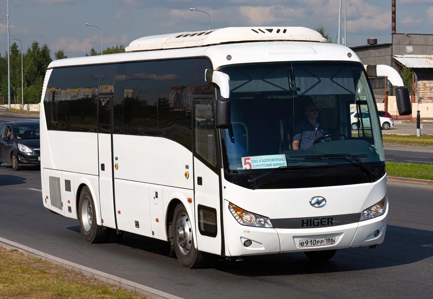 Higer klq6928q. Higer 6928. Хайгер klq6720b1g. Higer 6928. Higer klo6928q.
