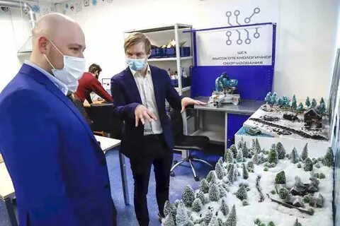 Директор детского технопарка