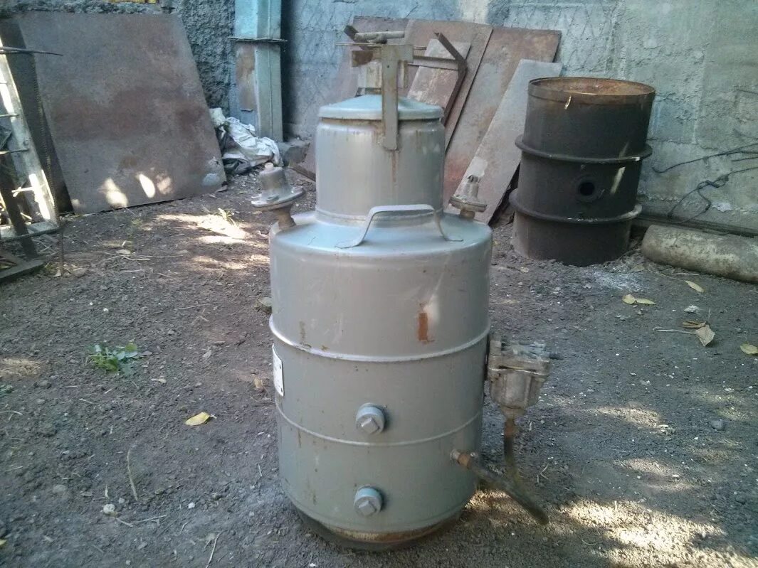 Карбид для сварки. Cac2 карбид кальция. Карбид кальция фасовка. Карбид кальция 25 50. Карбид кальция для сварки.