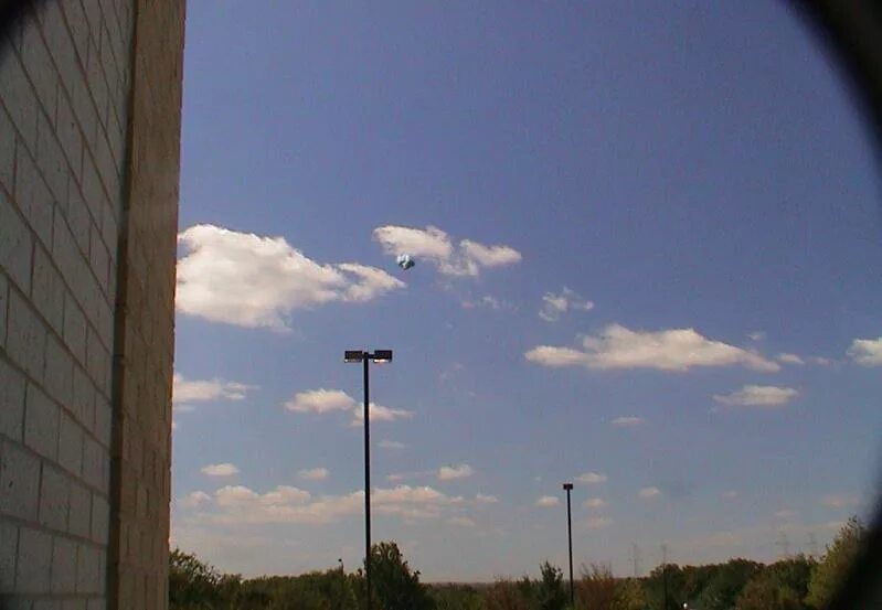 нло. нло в переславле залесском. крестообразный нло. российский нло. неопознанный летающий объект.