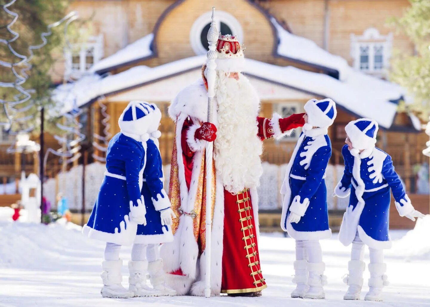 Новый год поездка. Дед Мороз Великий Устюг. Дед Мороз Великий. Великий Устюг дед Мороз и дети. Тур в Великий Устюг к деду Морозу.