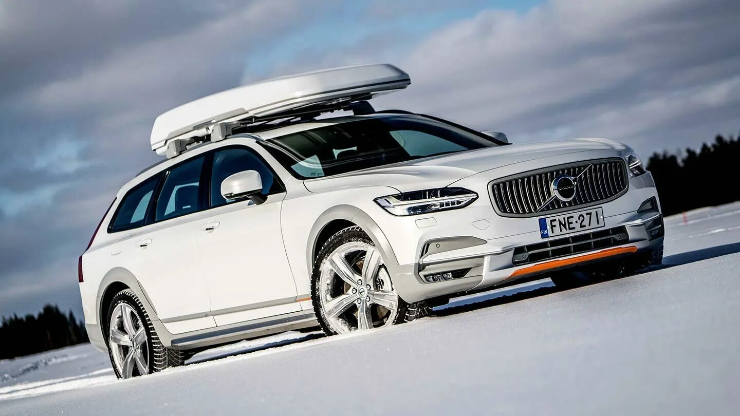 Country 2021. Вольво v90 Cross Country. Volvo v90 Cross Country 2022. Volvo v90 Cross Country d5. Volvo v90 Cross Country White.