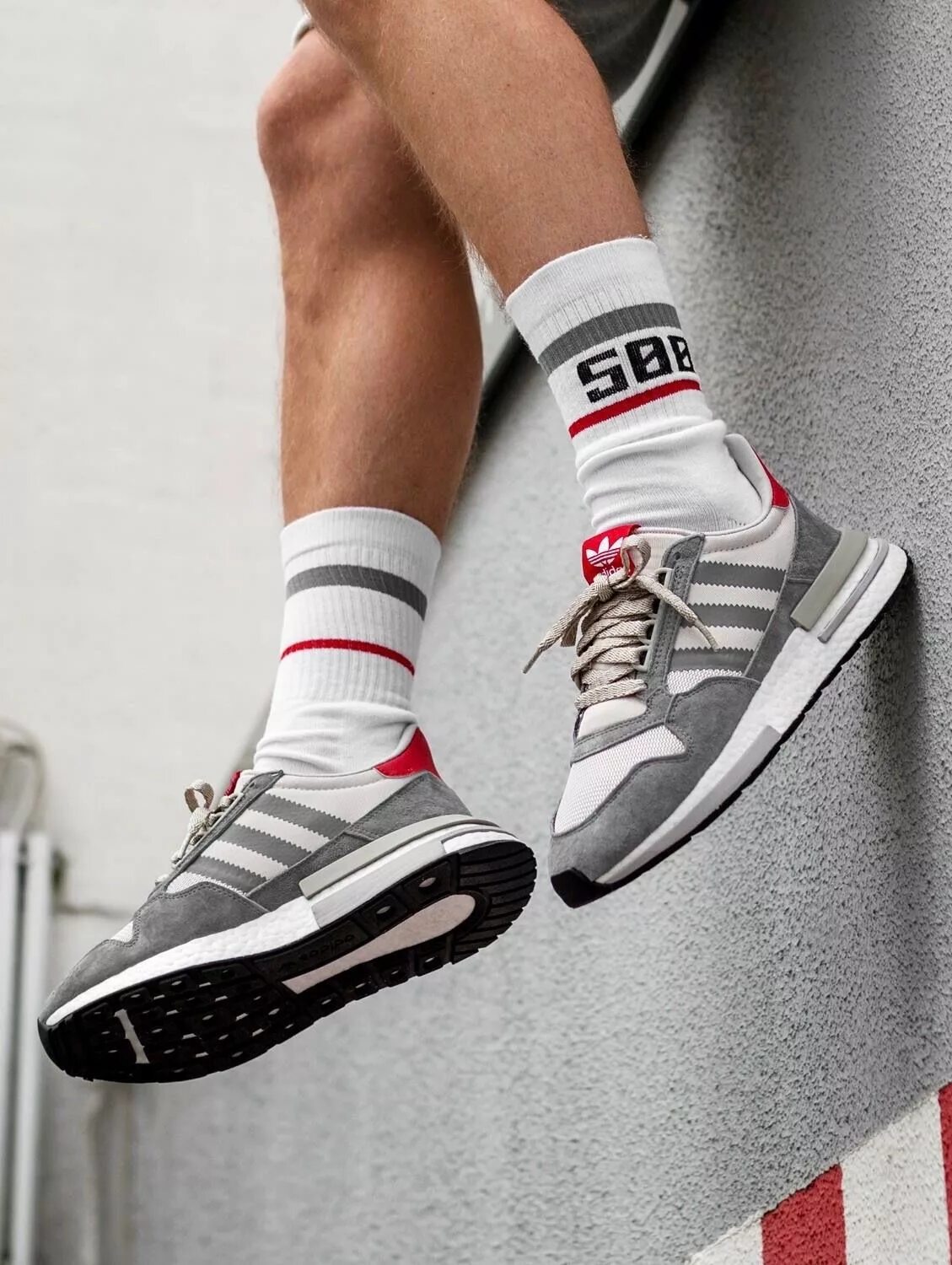 Версии адидас. Adidas ZX 500 RM. Adidas ZX 500. Adidas кроссовки ZX 500. Adidas ZX 500 RM серые.