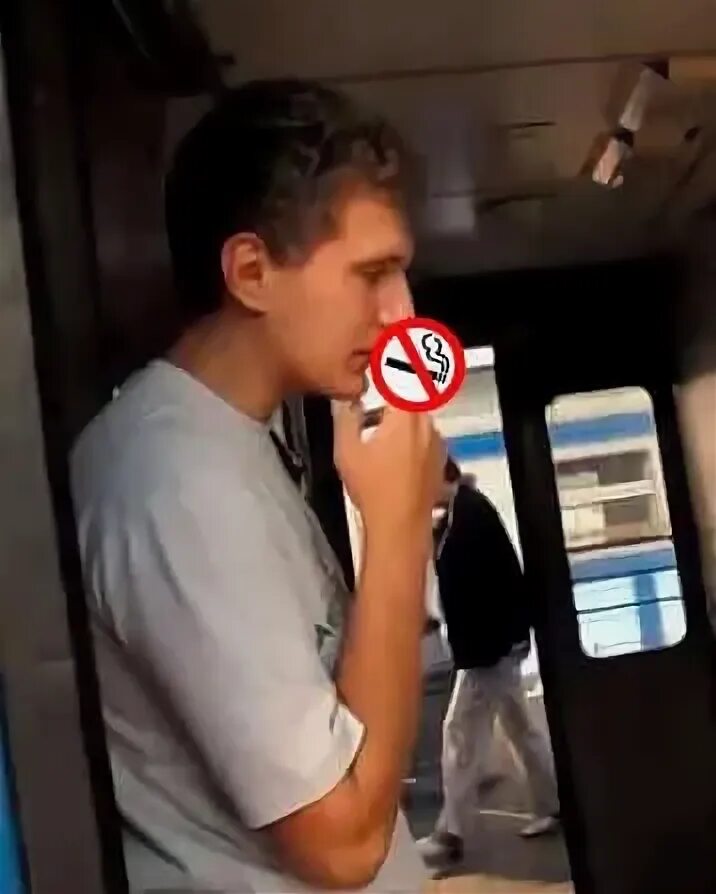 Можно ли курить в поезде дальнего. Как курить в поезде не нарушая закон. Как в поезде можно покурить.