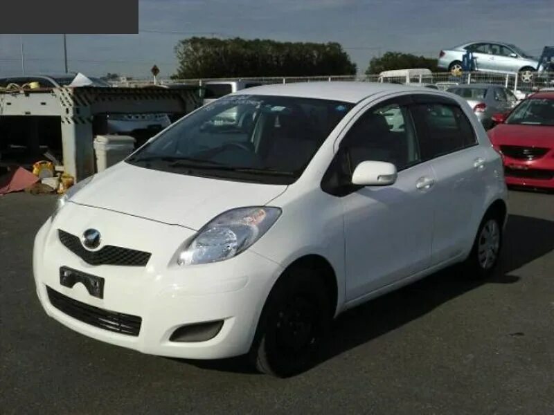 Тойота витц 2010г. 322 тойота. Подкрылок vitz scp90. Toyota vitz 2005. Тойота витц scp90.