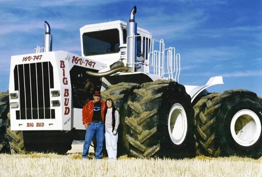 Трактор big Bud. Трактор Биг буд 747. Самый большой трактор в мире !!! Big Bud 747. Мощный трактор big Bud. Тракторный мир