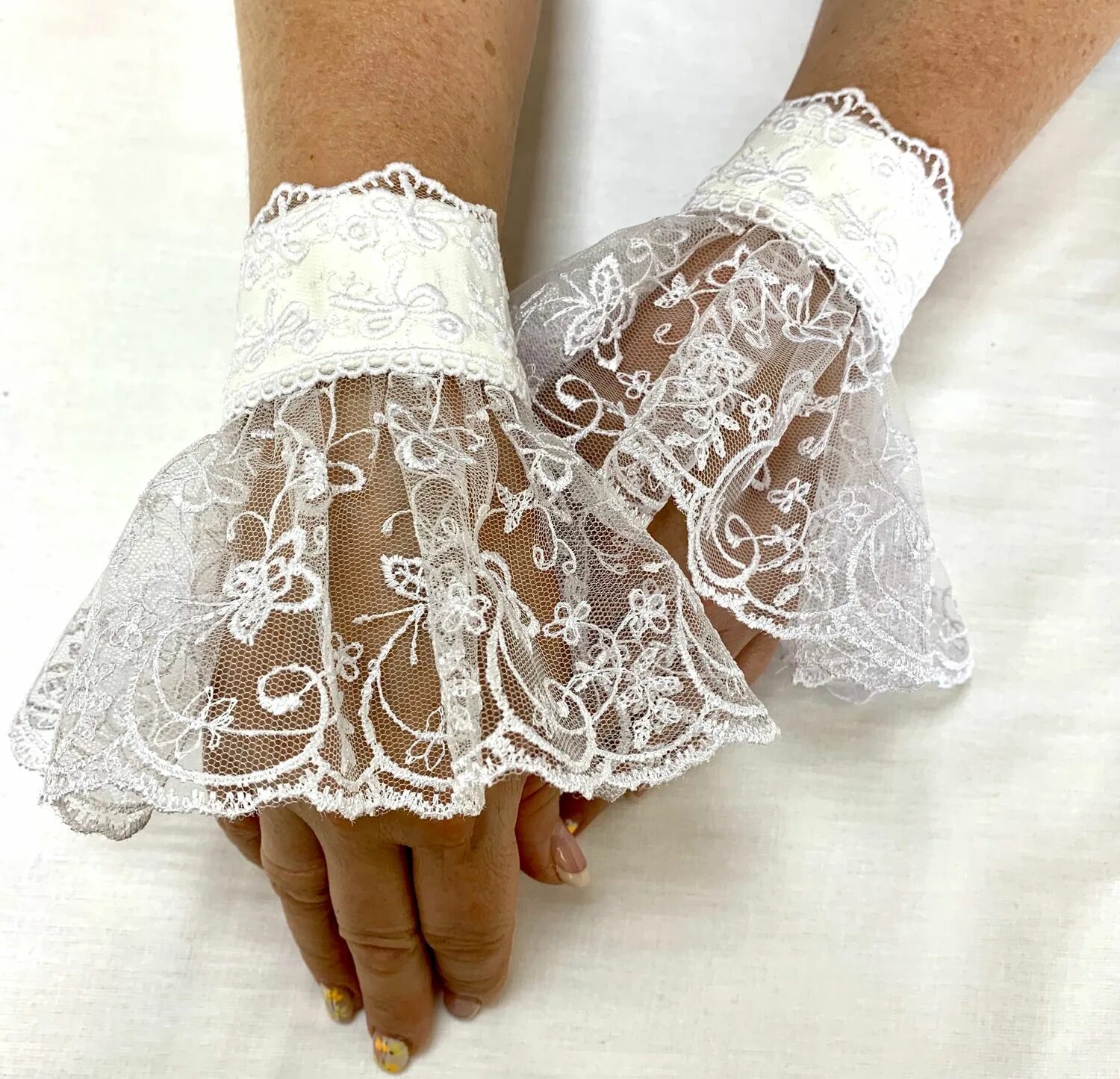 Манжеты одежда. Манжеты трикотажные на рукавах. Манжеты из кружева. Домашние манжеты. Кружевные манжеты.