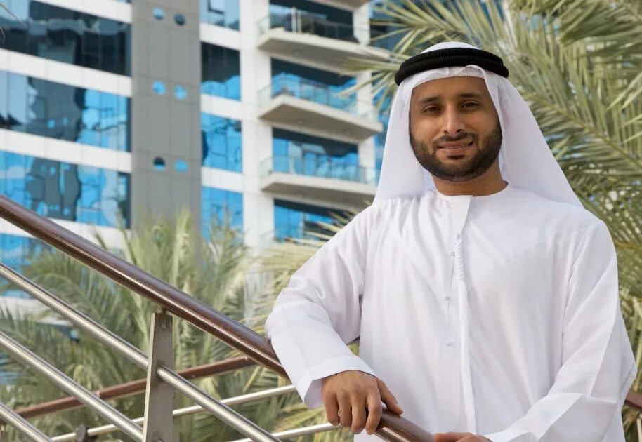 Do оператор дубай. Услуги дубай. Президент дубая. Экспаты в дубае. Услуги дубай.