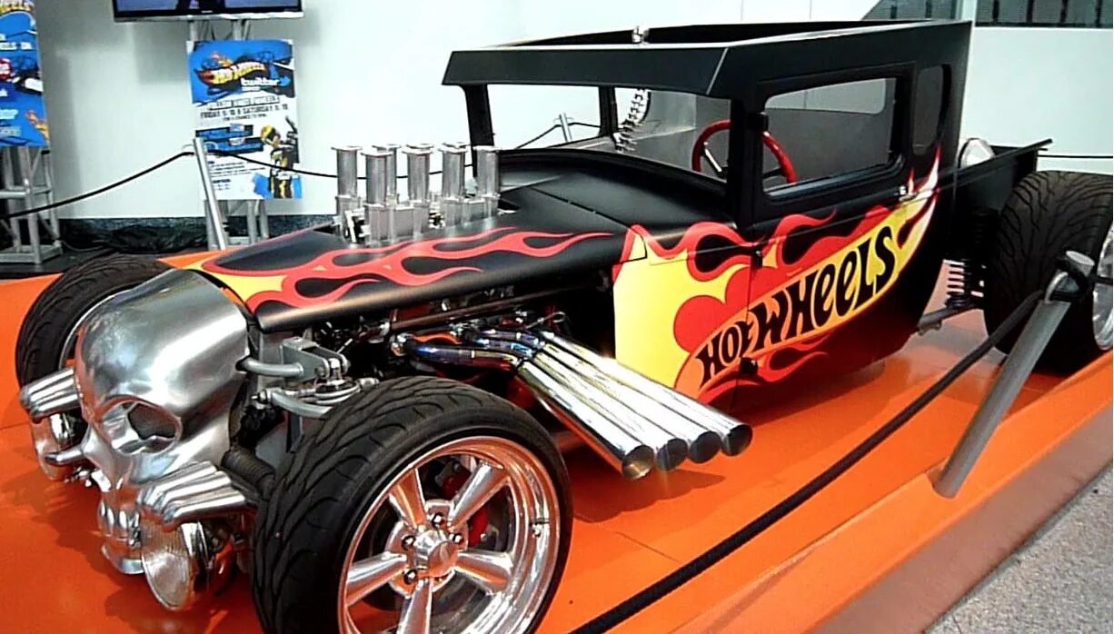 Bone shaker. Hot Wheels Boneshaker. Машина Bone Shaker Boneshaker. Машина hot Wheels ру Bone Shaker. Машинка хот Вилс Боун шейкер.