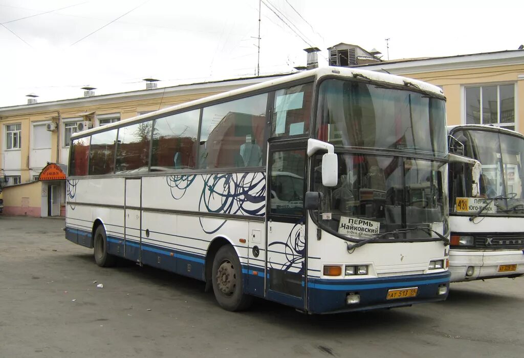 Чайковский пермь автобус цена. Автобус Пермь Юго Камский. Setra 215ul Пермский край. Автобус 431 Пермь Юго-Камск. Автобус Пермь Юго-Камск НЕФАЗ автобус.