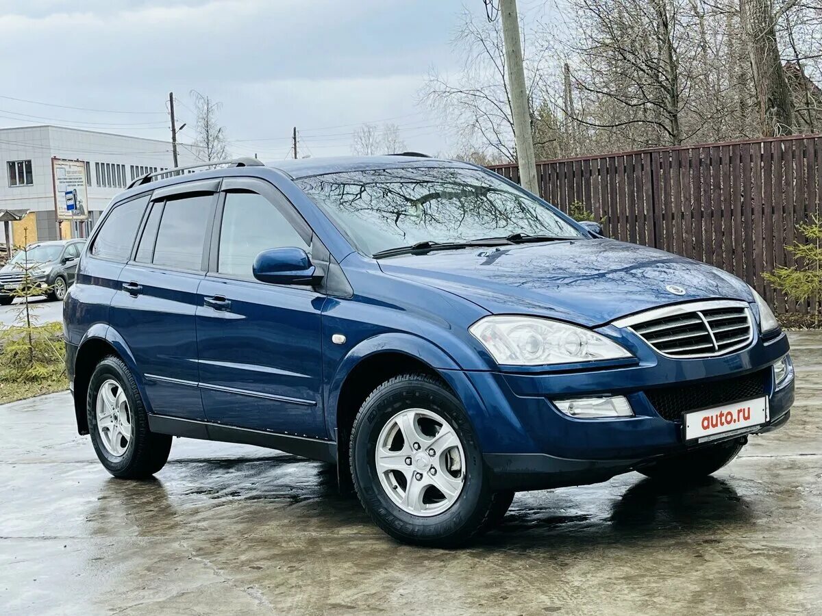 Санг енг 2009. Саненг Кайрон рест дизель механика. SSANGYONG Kyron окрас капота. Кайрон 2009