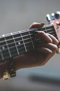 Музыка которую играют на гитаре