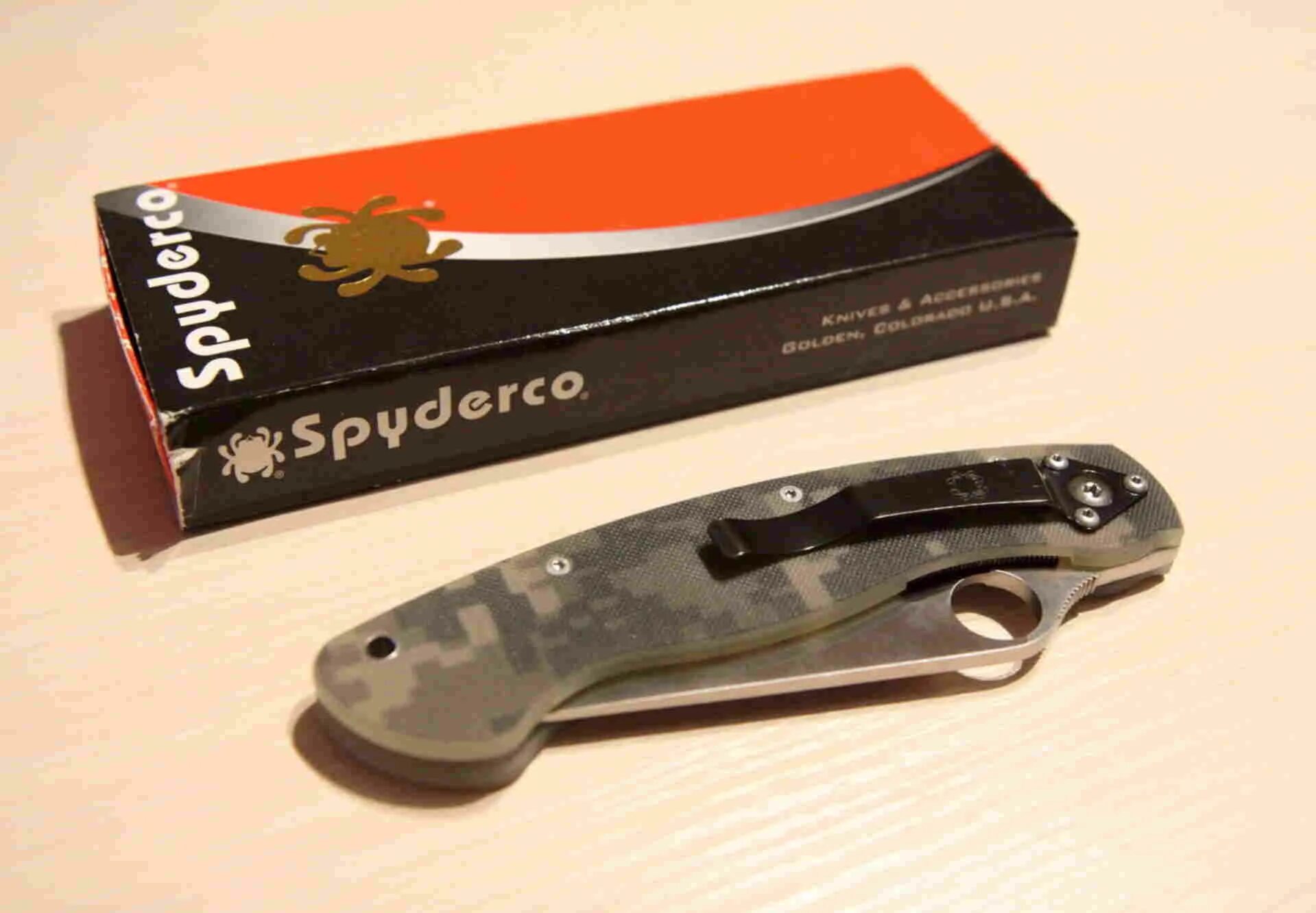 Купить спайдерко оригинал. Spyderco Military s30v Carbon. Спайдерко милитари оригинал. Нож Spyderco Military c36gpcmo. Спайдерко милитари Камо оригинал.