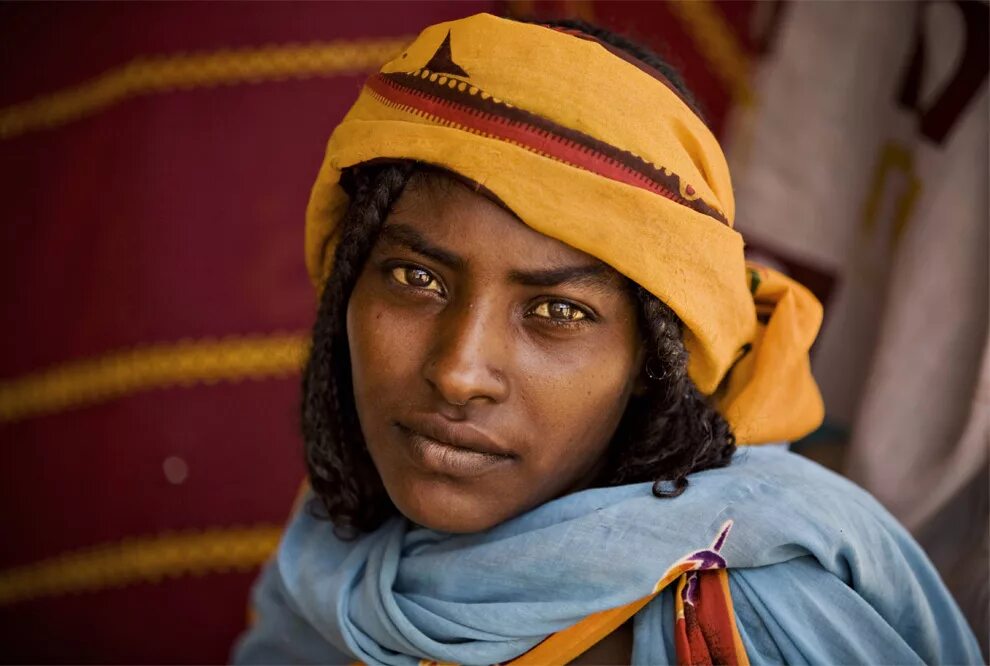 Туареги народ африки. Народ африки арабы. Бедуины марокко. Суданские арабы народ африки. Туареги кочевники северной африки.