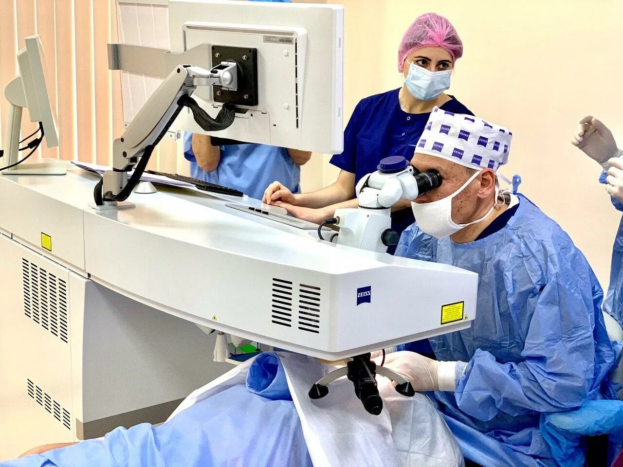 Глазная клиника в уфе ретина плюс. Медицинские центры кыштым. Коваль дарья офтальмолог. Бакалинская 22. Глазной центр кыштым каолиновая 20.