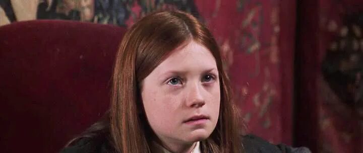 Young Ginny writing in Tom's diary - certainly about Harry. Ginny weasley, Bonni