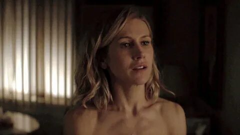 Jennifer landon boobs.