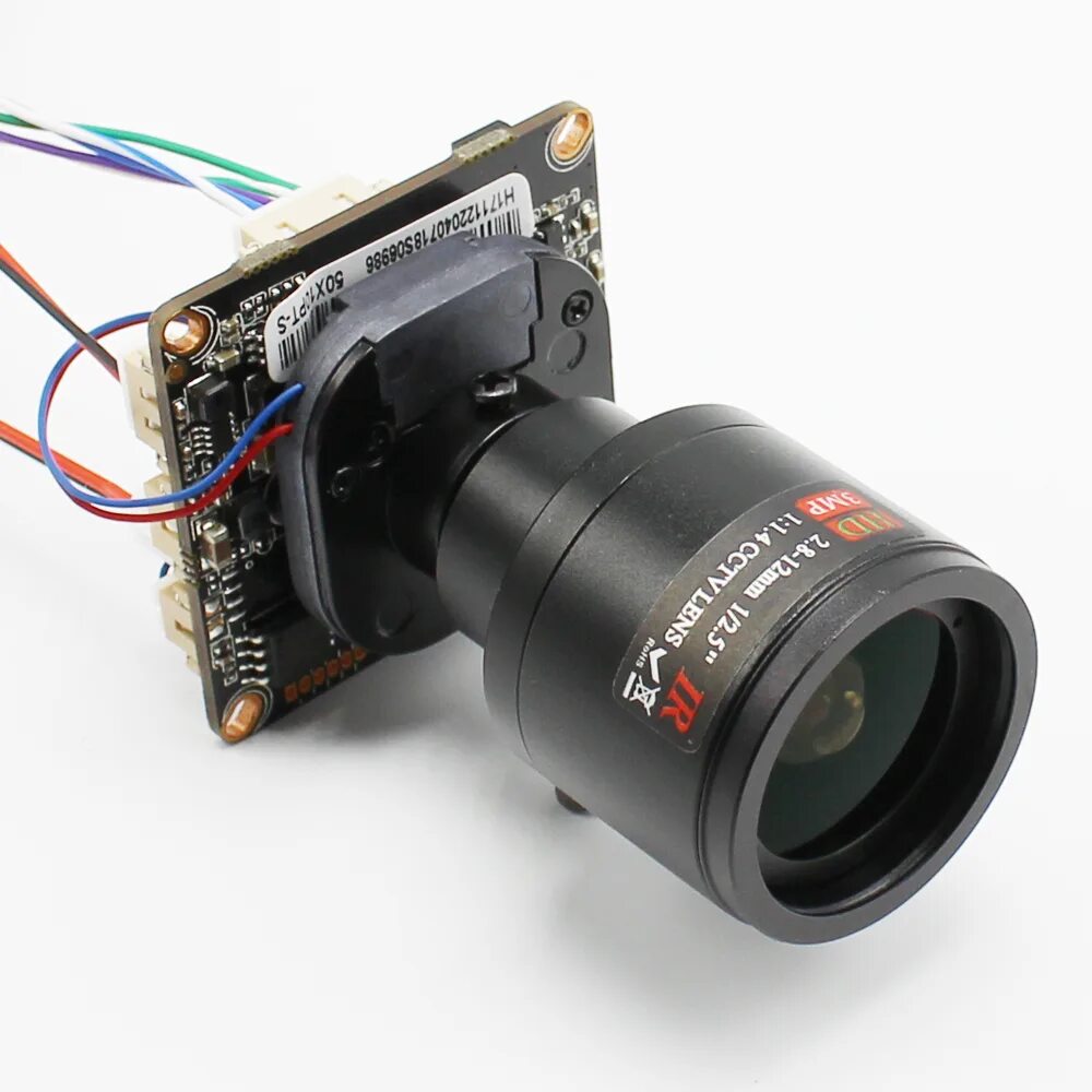 Камера с объективом 2 мм