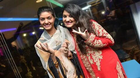 Nooran sisters