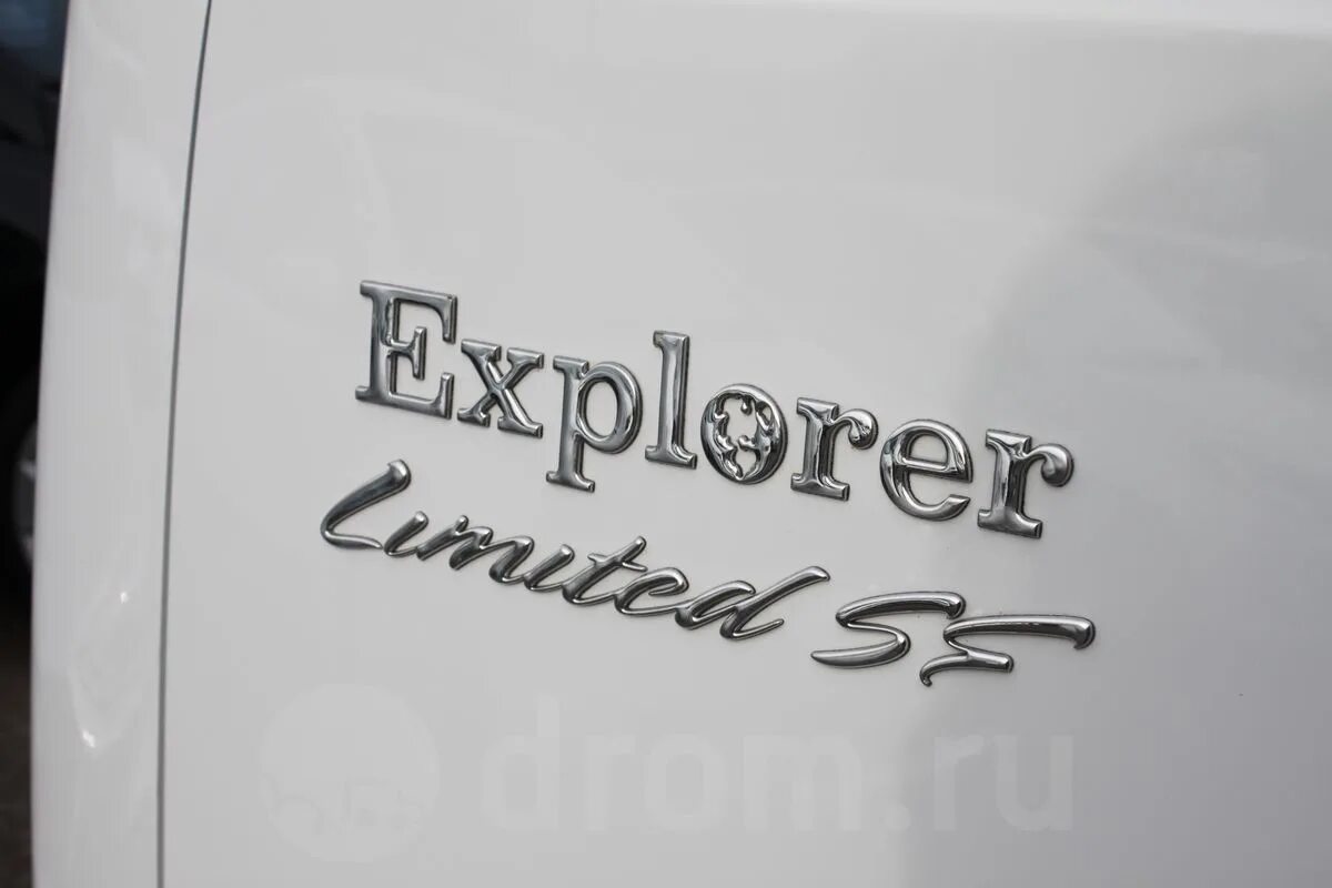 Limited se. Limited se наклейка. Шильдик se Limited. Наклейка Explorer. Шильдик Explorer на Шевроле Express.