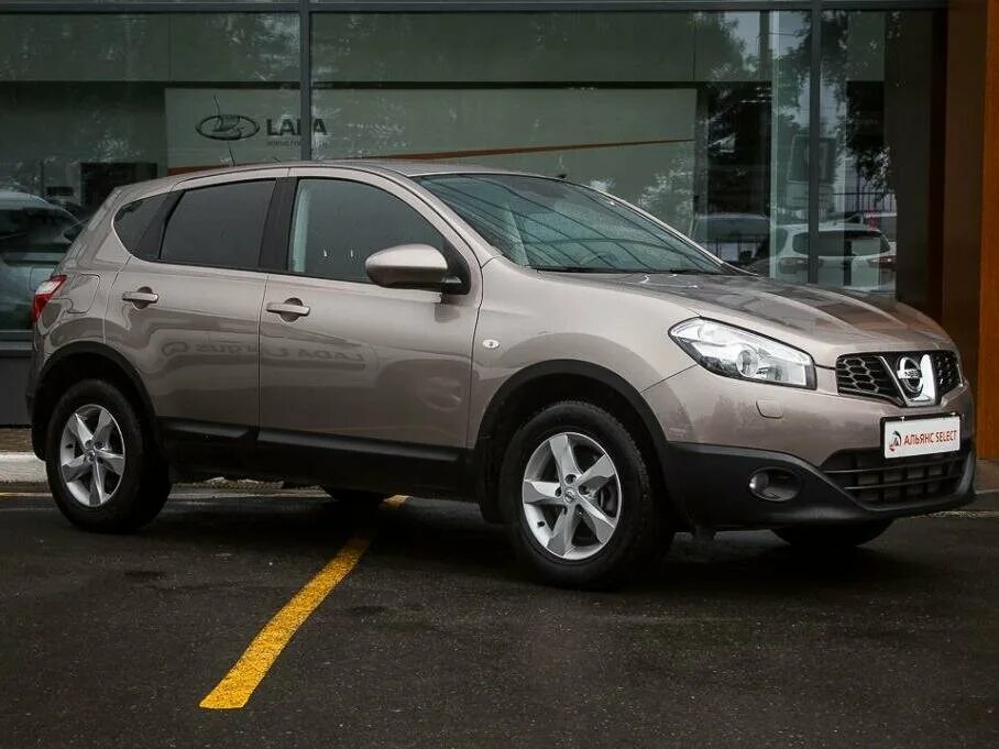 Ниссан кашкай 2012 год купить. Ниссан Кашкай 2012 коричневый. Nissan Qashqai 2011. Кашкай 2011 коричневый. Ниссан Кашкай коричневый 2008.