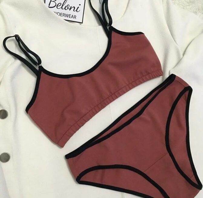 Нательное белье для женщин. Трикотаж для нижнего белья. Сшитое белье нижнее бельё из трикотажа. Трусы женские хлопок. Трусы женские кулирка.