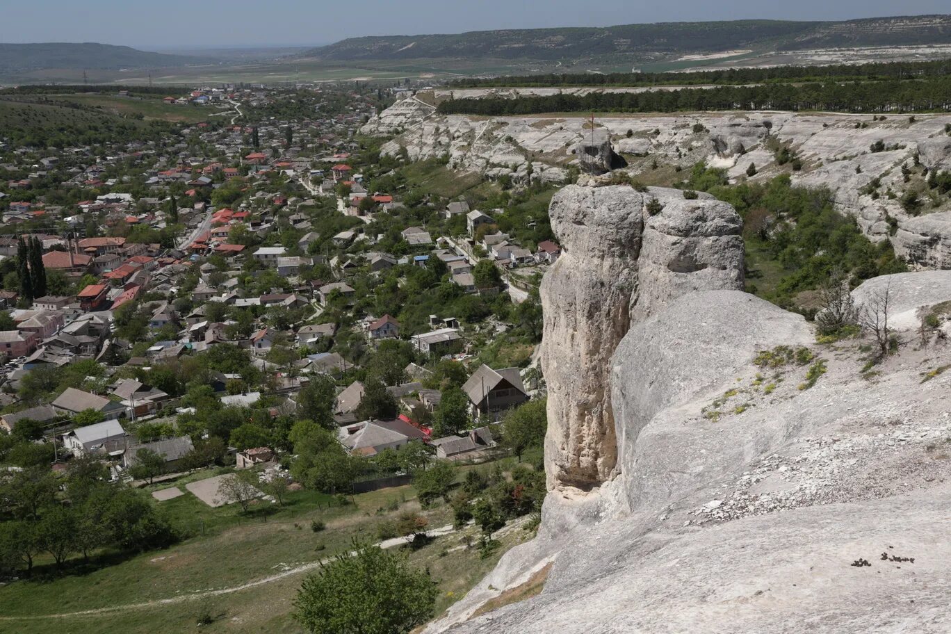 Погода брянское бахчисарайский. Бахчисарайский район и Бахчисарай. Бахчисарай Холмовка. Деревни Крыма Бахчисарай. Танковое Бахчисарайский район.