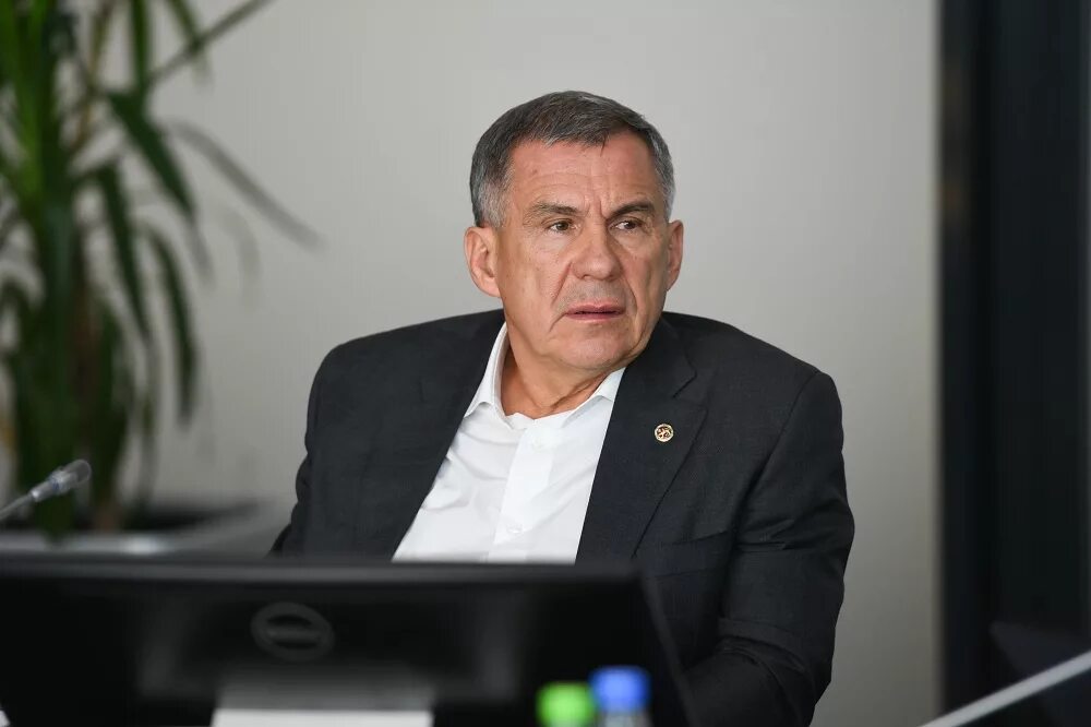 Лет минниханову. Лет минниханову