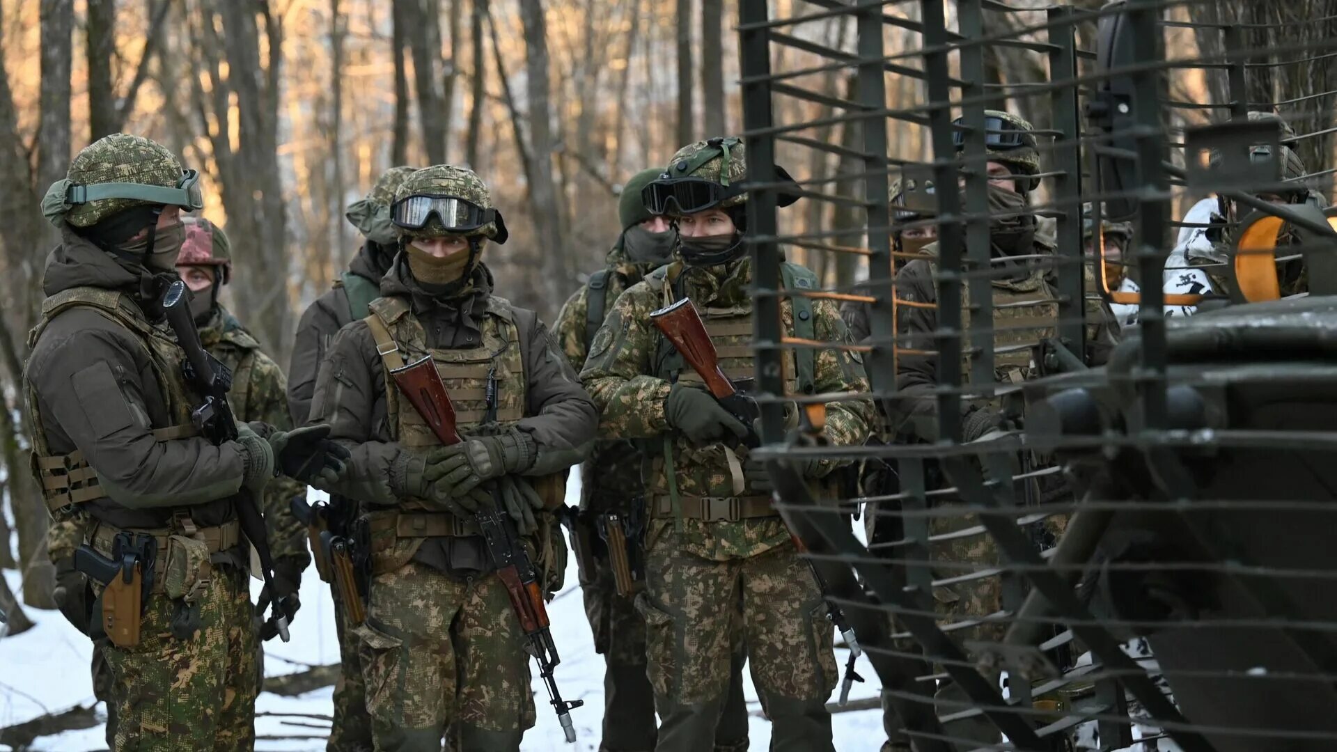 Российские военные. Чернобыль войска РФ. Российские войска в Чернобыле. Российские военные в Чернобыле. Вс рф захватили