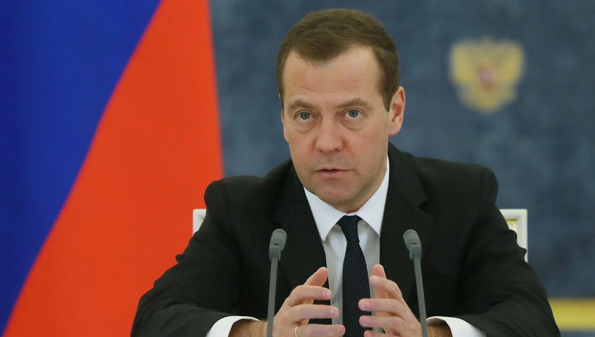 Дела по медведеву. Дела по медведеву. Дела по медведеву. Помощница дворковича. Дела по медведеву.