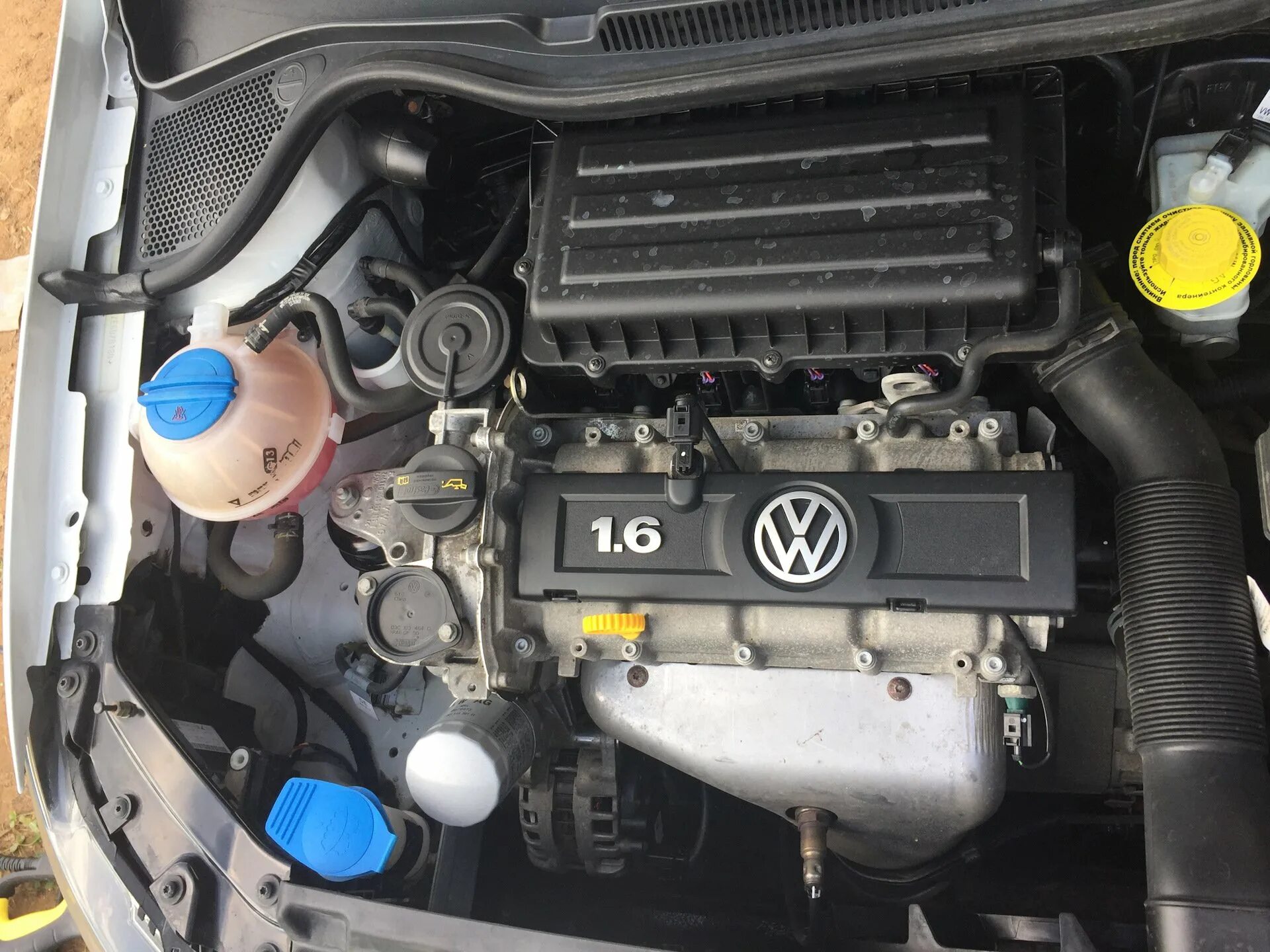 Двигатель volkswagen polo sedan 1. 6. Двигатель фольксваген поло седан cwva. Фольксваген поло 2012 мотор. 6 110 л.