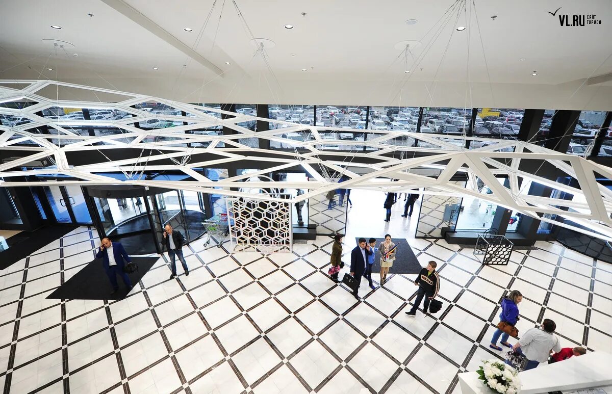 работа торговых центров владивосток