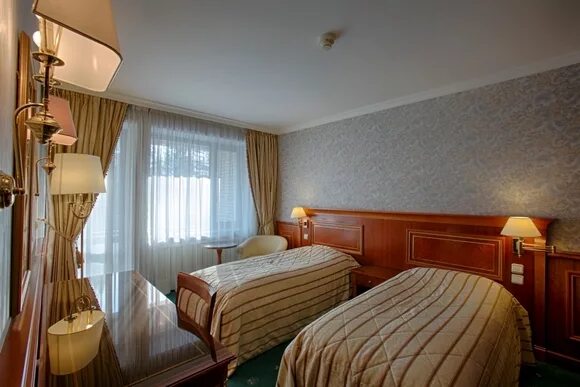  1. Отель ломоносов питер. Город. Санкт-петербург, ул. Ломоносов город гостиницы.