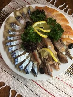 Скумбрия на столе
