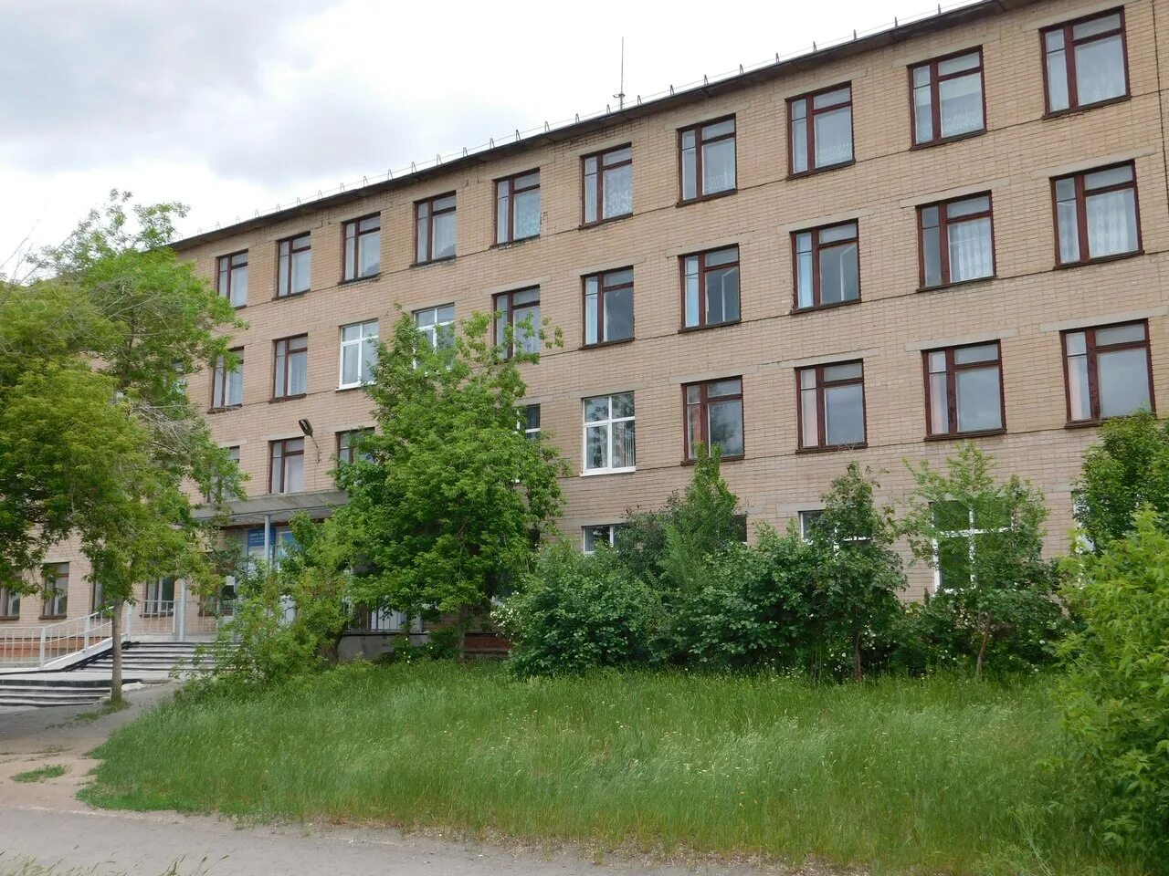 а. вручение медали. торск техникум транспорта им солнечникова. 23 техникум орск. техникум транспорта орск им солнечникова официальный сайт.