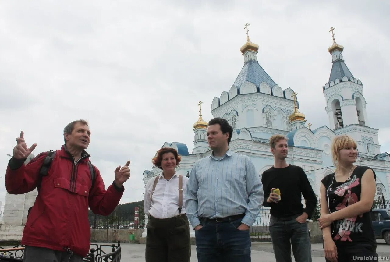 Погода в верхних сергах сегодня. Введенский храм верхние серги. Верхние серги свердловская область. Дк верхние серги. Спартакиада в южно сахалинске.