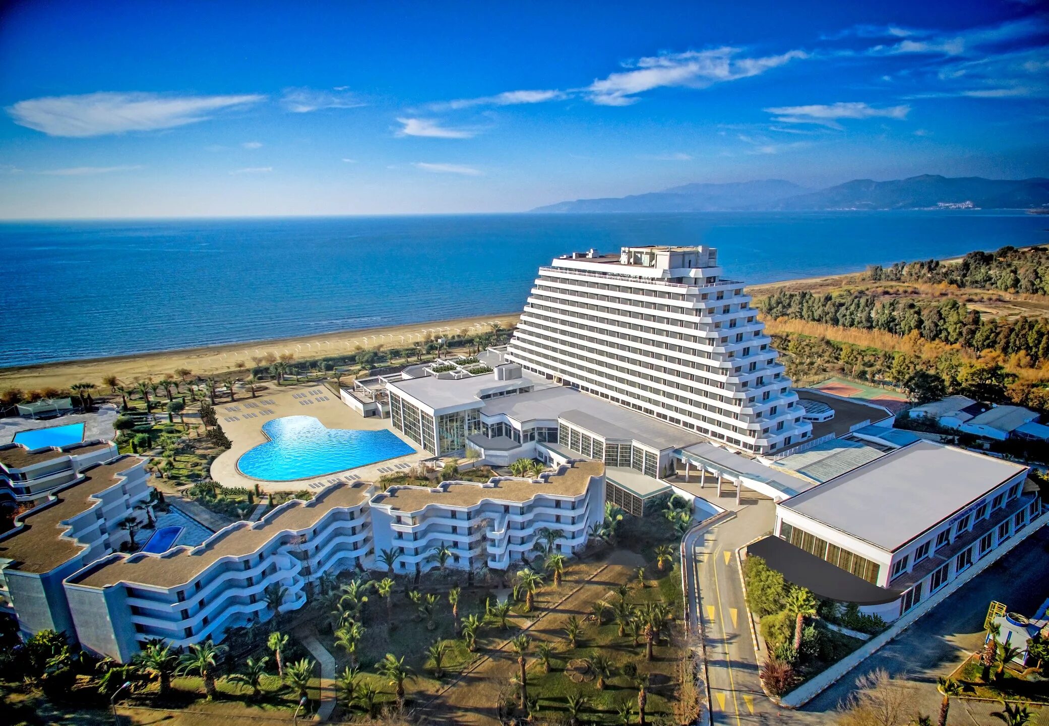 Palm wings beach 5. Palm Wings Ephesus Beach Resort 5. Palm Wings Ephesus Hotel. Palm Wings Kusadasi Beach Resort 5* Кушадасы. Palm Wings Ephesus Beach Resort (ex. Surmeli) 5* Кушадасы.