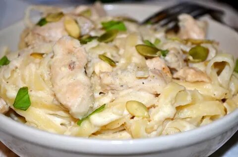 Паста альфредо с курицей