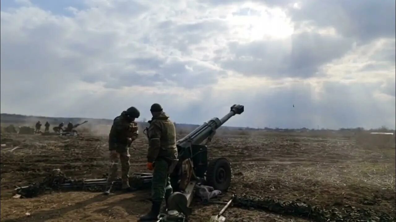 Кадры с военной операции на донбассе. Боевые действия в горячих точках. Учения восток 2022. Видео про войну сейчас. Видео про войну сейчас.