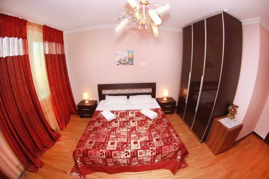 посуточная квартира в алматы. квартиры алматы по аль фараби. 2-комнатная квартира, мкр. снять жилье алматы. снять посуточно алматы недорого.