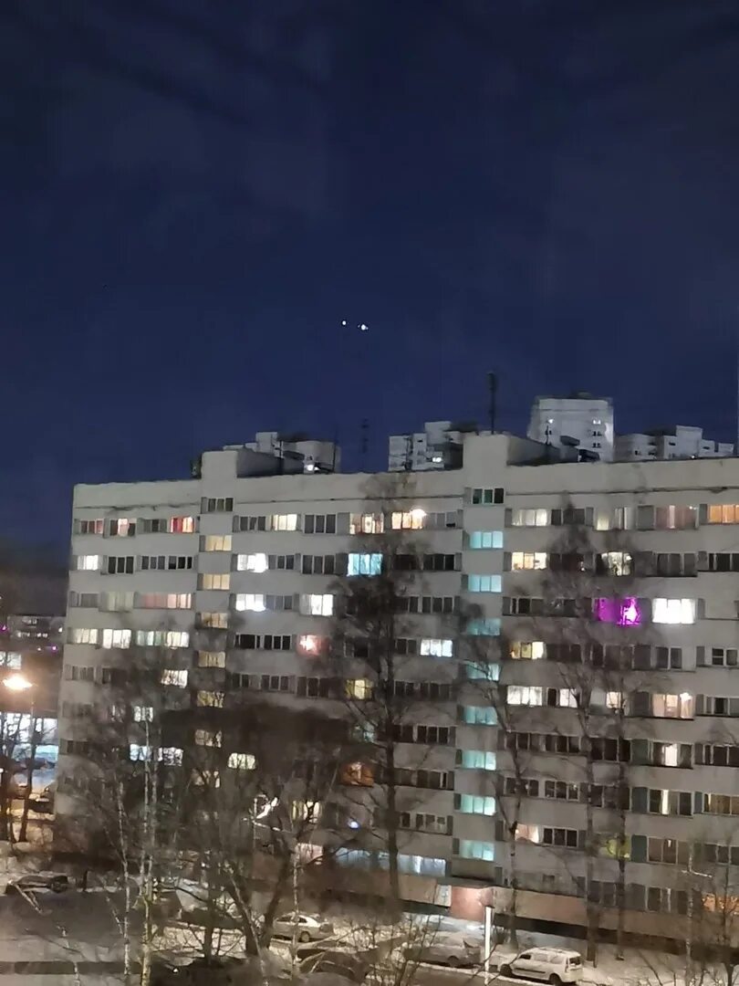 Яркий объект в небе сейчас. Яркий объект в небе сейчас