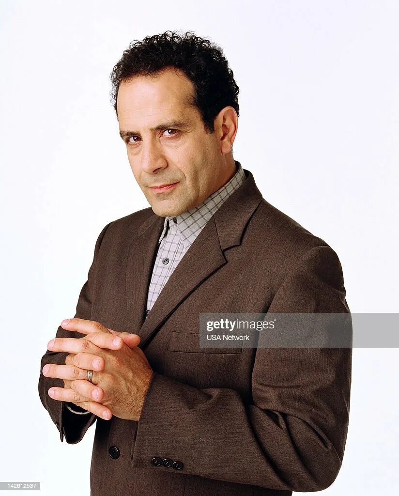 Детектив монк 1. Детектив монк. adrian monk. эдриан монк сердится. monk tv series.