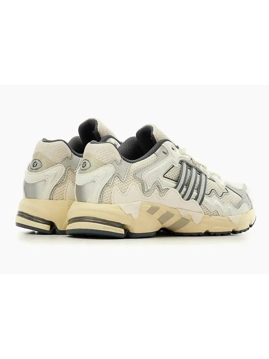 Adidas response cl x bad. Adidas response cl bad bunny. adidas response cl x bad bunny. adidas bad bunny response. кроссовки adidas bad bunny response cl.
