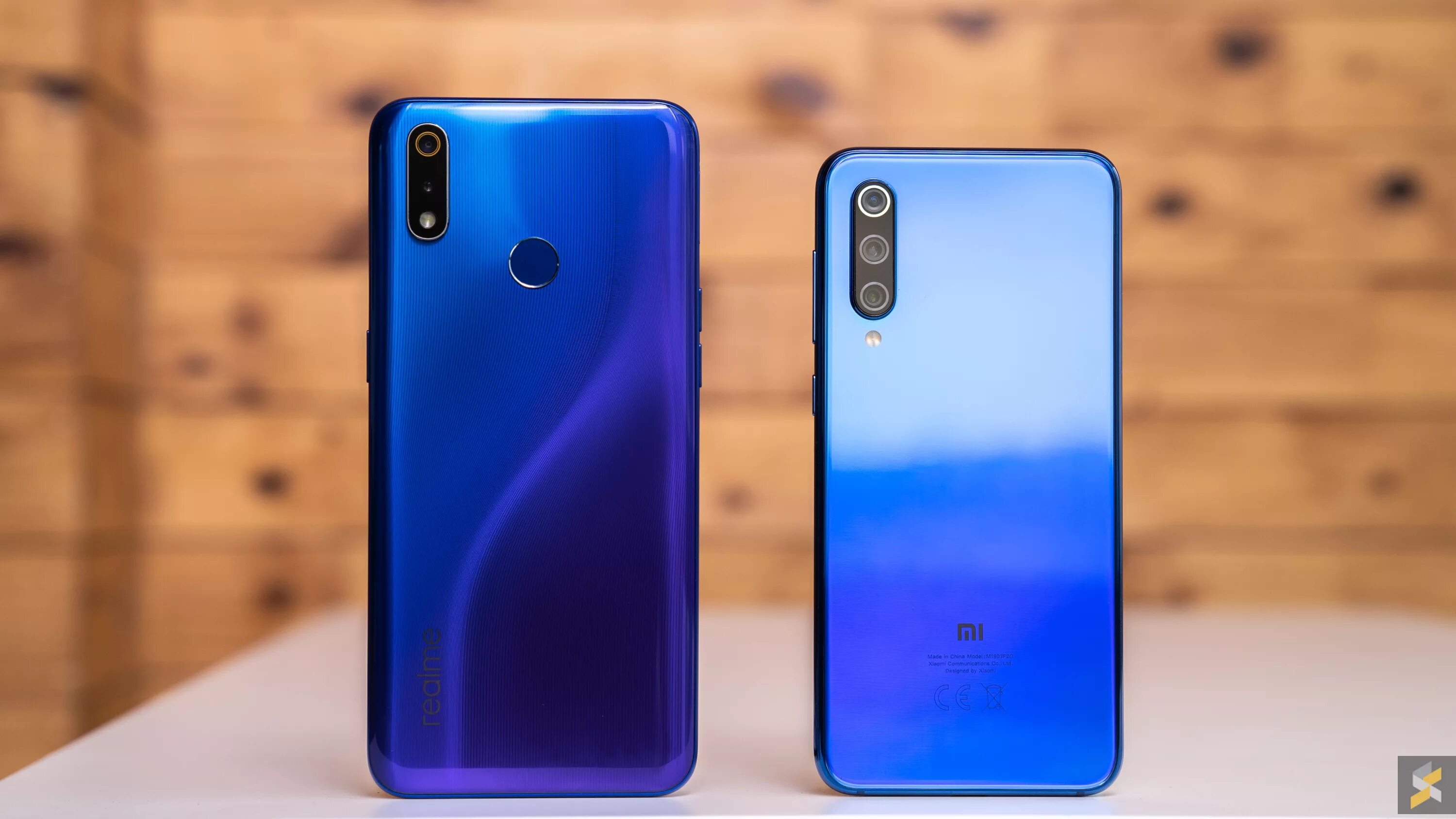 Xiaomi mi 9 vs