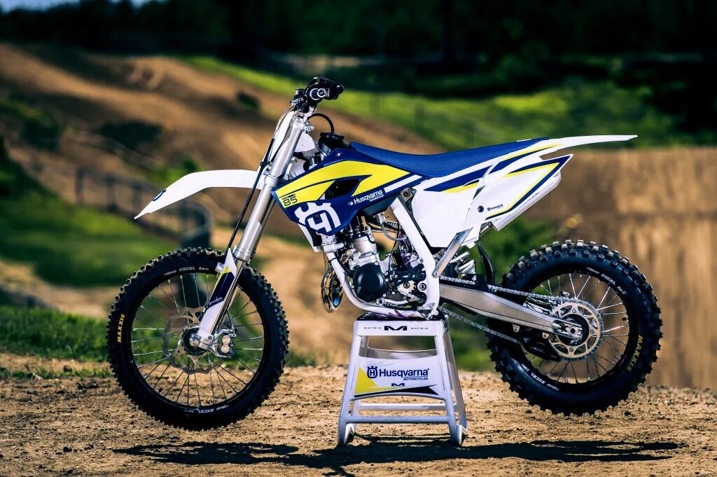 Мотоциклы хускварна фото Мотоцикл Husqvarna FC250 цена, фото и характеристики нового мотоцикла Хускварн
