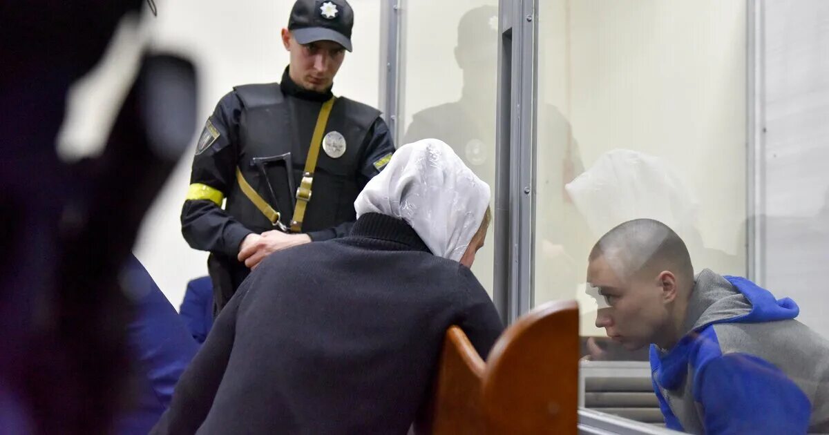 Россиянина осудили. Суд над гражданами. Грабитель фото. Иностранные осужденные. Шихаметов приговорен к 11 годам.