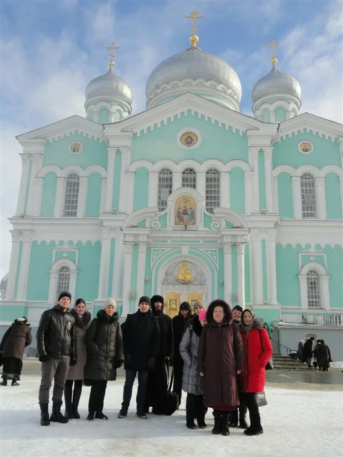 российский духовно-культурный православный центр в париже. верхотурье центр города. духовный центр город. верхотурский николаевский монастырь верхотурье. верхотурье духовный центр урала.