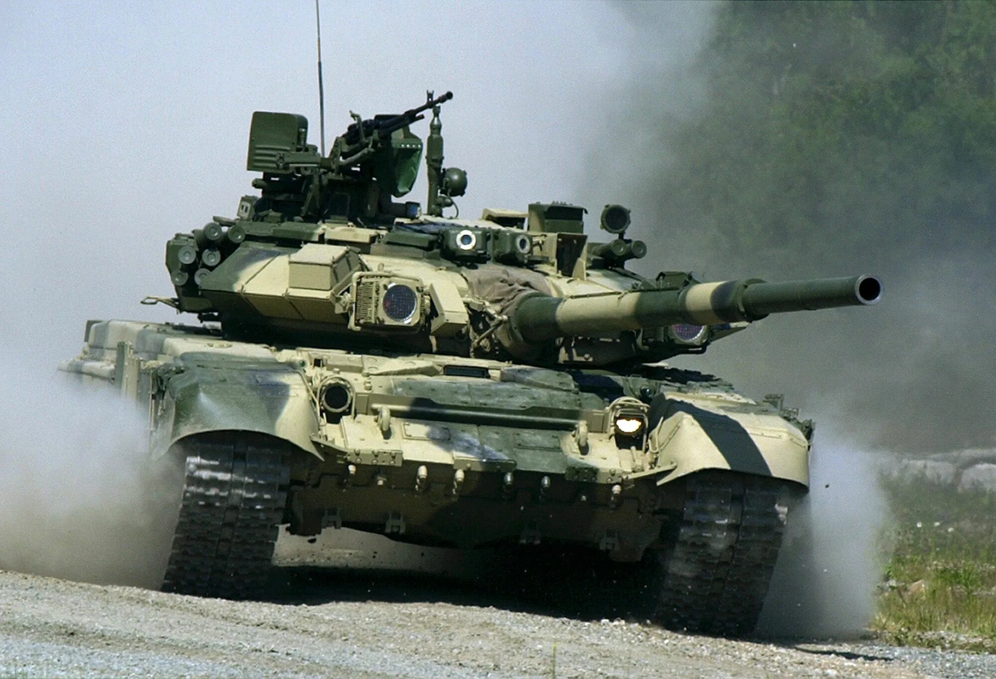 Танк т90. Танк т90 а1. Танк т90 на вооружении России.