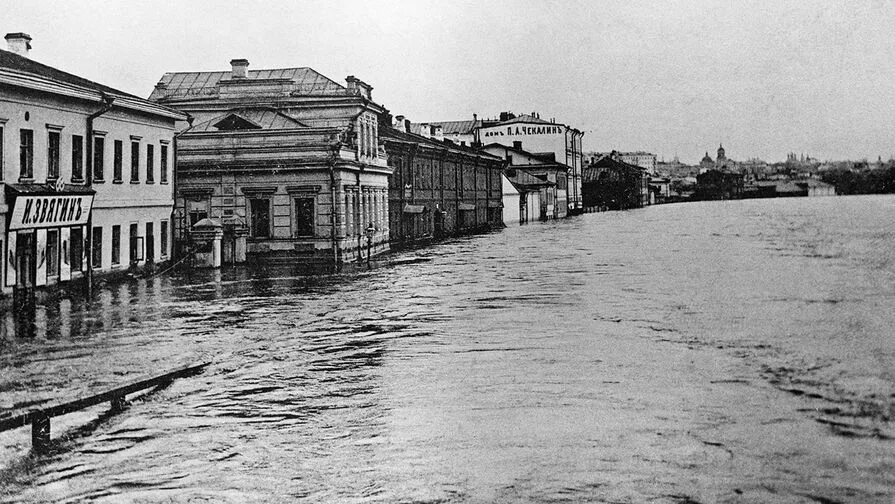 Наводнения в москве история. Наводнения в москве история. Потоп в москве 1908. Наводнение 1908 года в москве. Наводнение в москве 1908.