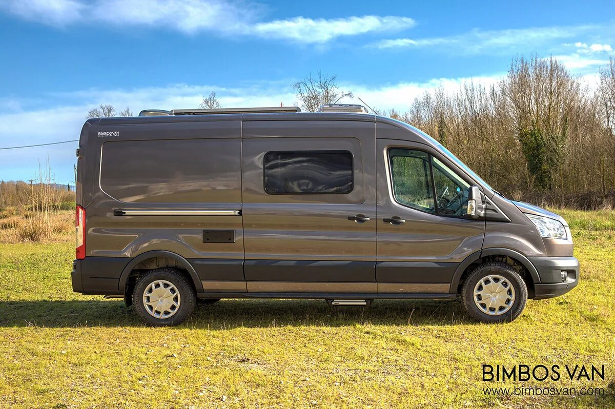 Форд транзит 4х4 купить. Ford Transit 4x4 Camper. Ford Transit 4. Форд Транзит 4*4. Ford Transit 4x4 автодом.